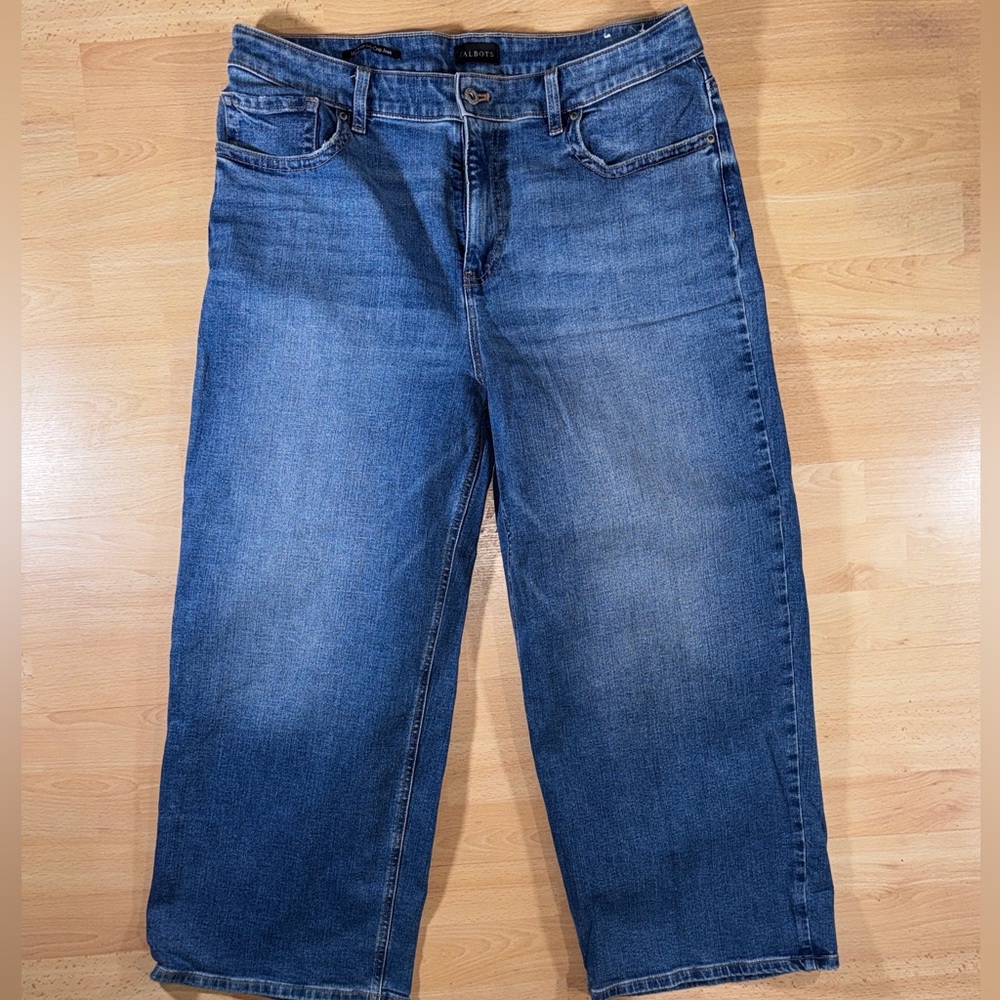 Talbots Women’s Wide Leg Cropped Jeans